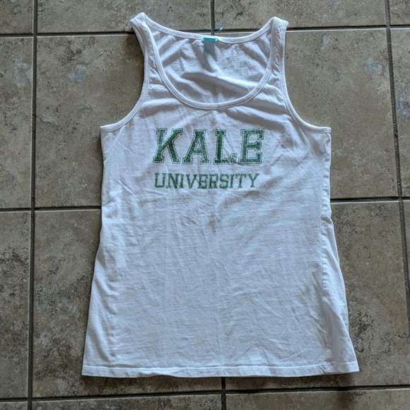 Kale University Fun T Shirt - Picture 2 of 5